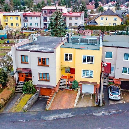 マリアーンスケー・ラーズニェ Wellness House Ladova Streetヴィラ エクステリア 写真