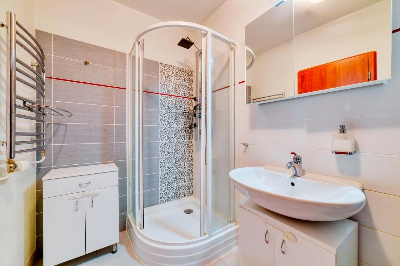 マリアーンスケー・ラーズニェ Wellness House Ladova Streetヴィラ エクステリア 写真